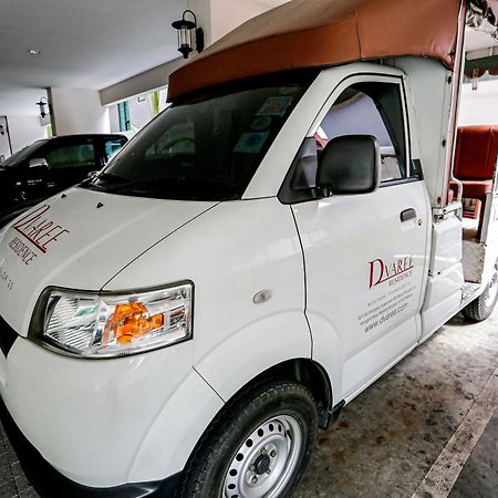 D Varee Montara Thonglor 25 Bangkok Luaran gambar