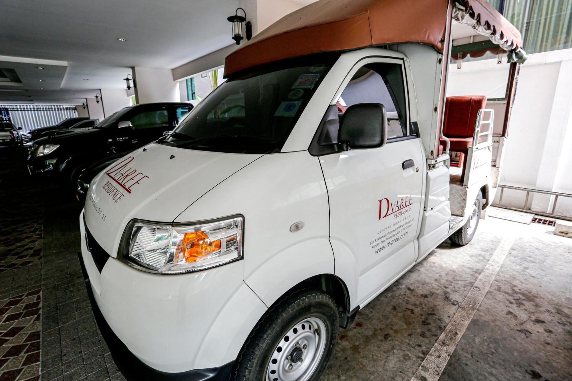 D Varee Montara Thonglor 25 Bangkok Luaran gambar